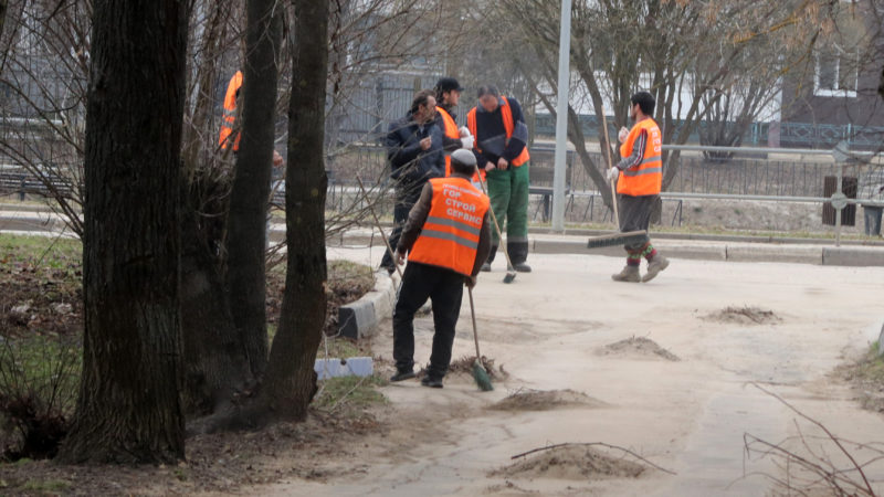 В Рузском округе убирают смет и мусор