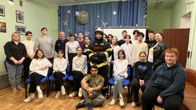 Рузские школьники ознакомились с профессией пожарного