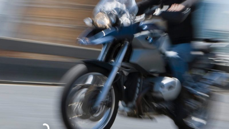 На дорогах мотоциклисты