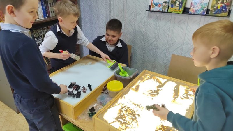 Интересные и полезные игры – в Краснооктябрьской библиотеке