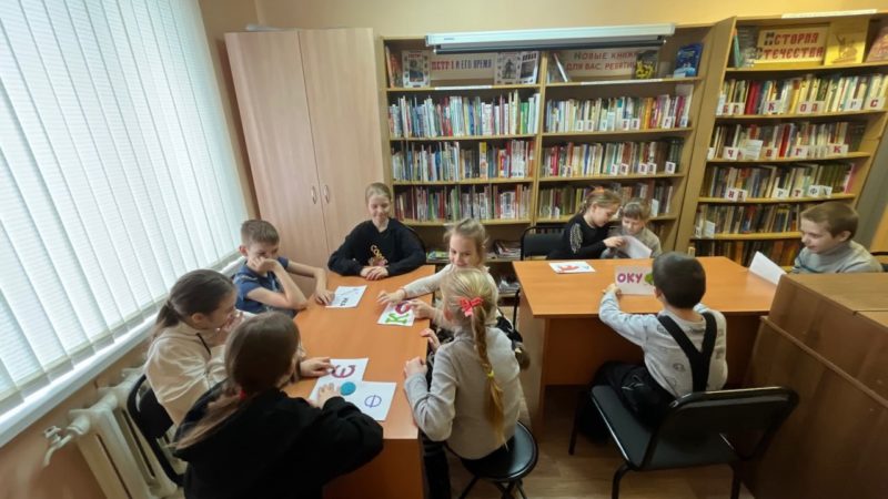 Юные старорузцы играли и разгадывали ребусы