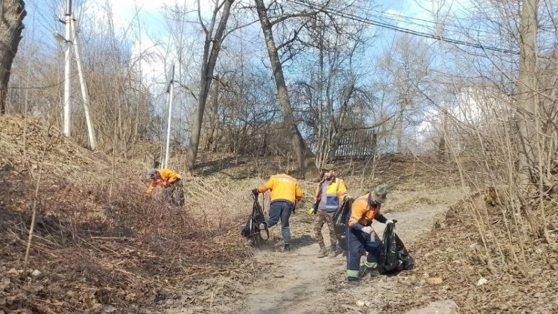 В Рузском округе наводят чистоту на общественных территориях