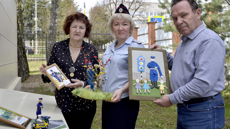 В полиции Рузы прошел конкурс детского творчества «Полицейский дядя Степа»