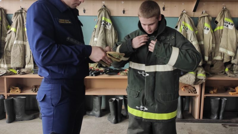 Рузские девятиклассники ознакомились с профессиями повара, швеи, парикмахера