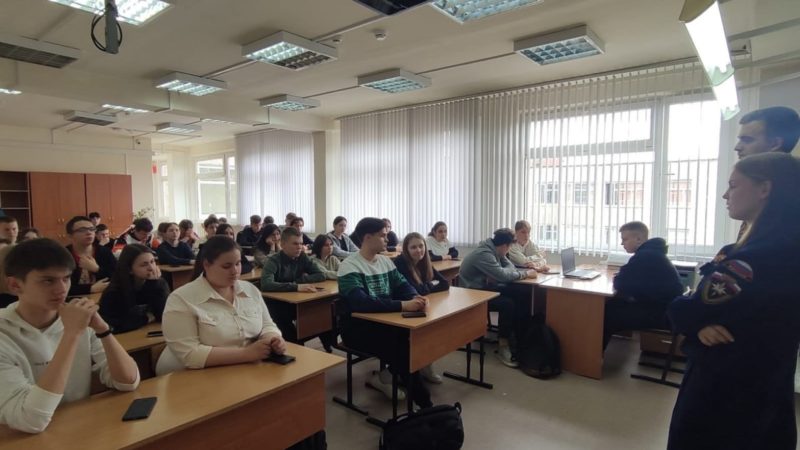 Студенты Истринского колледжа и Можайского техникума ответили на вопросы гимназистов