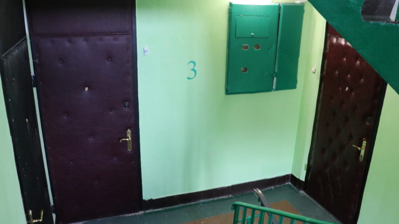 Цвет стен в подъездах выбирают жильцы