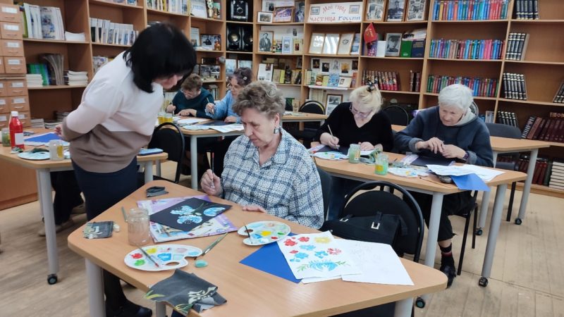 Техника двойного мазка – для тучковских художниц