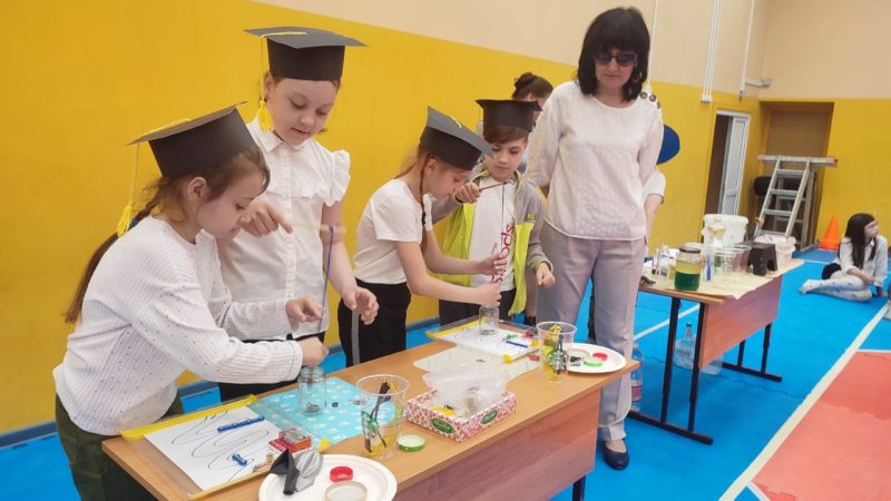 Тучковские библиотекари устроили соревнования по знаниям