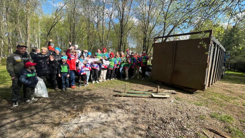 На берегу Вейны навели чистоту