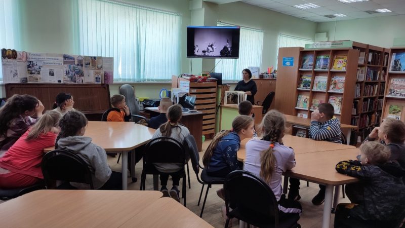 Юным тучковцам – о святых покровителях Руси