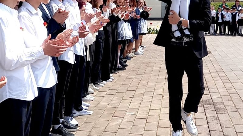 Для тучковских выпускников прозвенел последний звонок