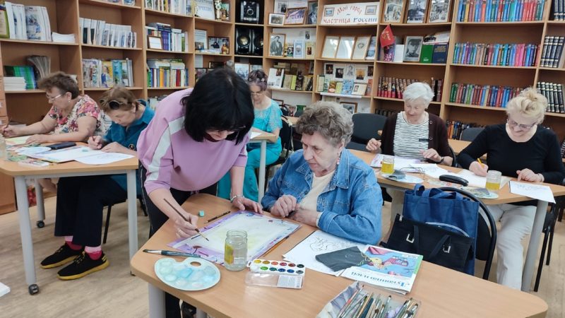 Тучковцы передали кистью краски птиц