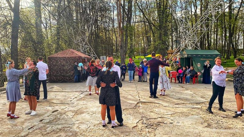 На Городке прошел праздник по случаю открытия летнего сезона