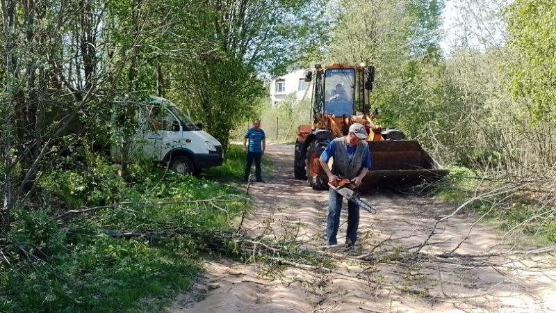 В Рузском округе убирают ветки и порубочные остатки