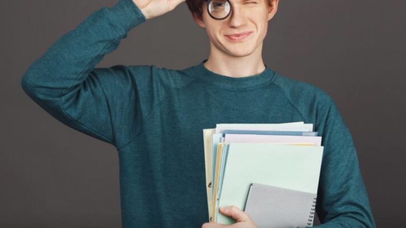 Приемным семьям о поступлении детей в вузы и колледжи