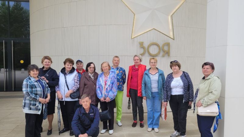 Рузские пенсионеры побывали в музее в Петрищево