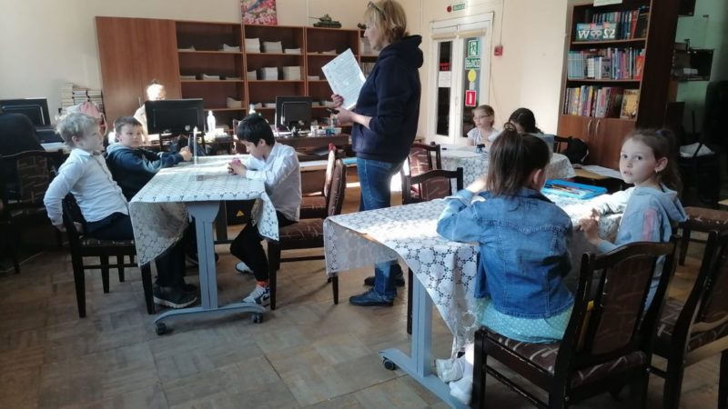 Перед каникулами – урок по каллиграфии в Рузской библиотеке