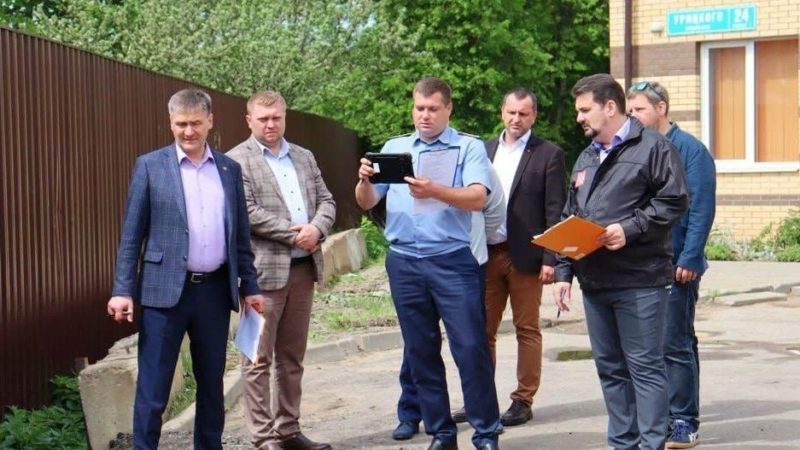 Николай Пархоменко взял под контроль содержание дворовых территорий