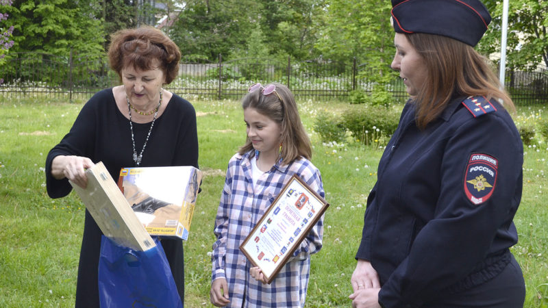 12-летняя победительница областного конкурса из Рузы получила награду