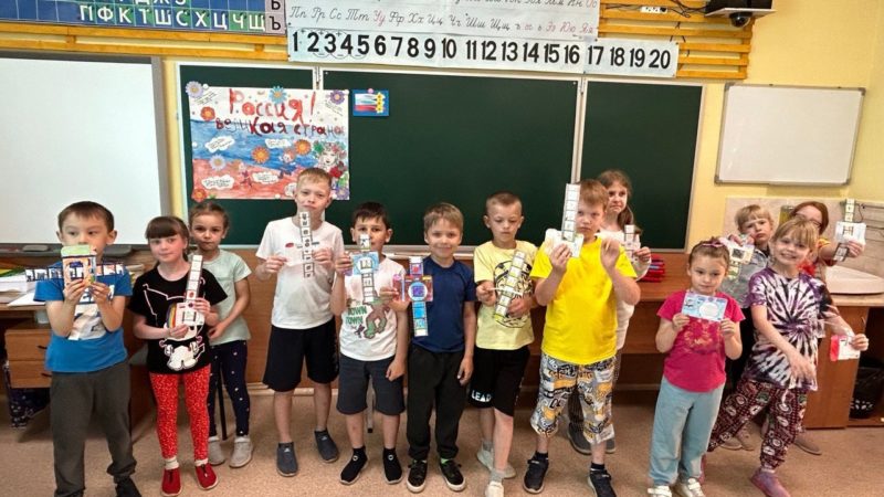 В «Солнышке» мастерили кораблики с пожеланиями