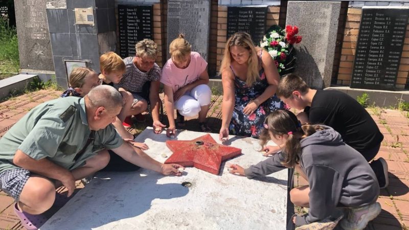 Космодемьянцы зажгли «Свечу памяти»