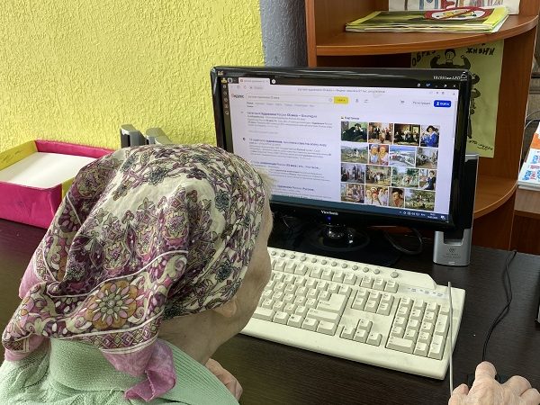 Лидинцы почувствовали размах страны через творчество художников