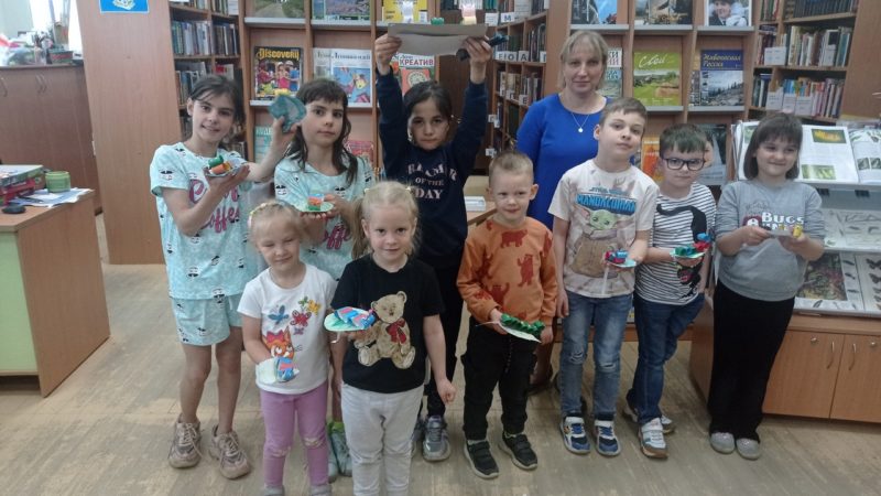 Юные тучковцы узнали о гусеницах и сделали их сами