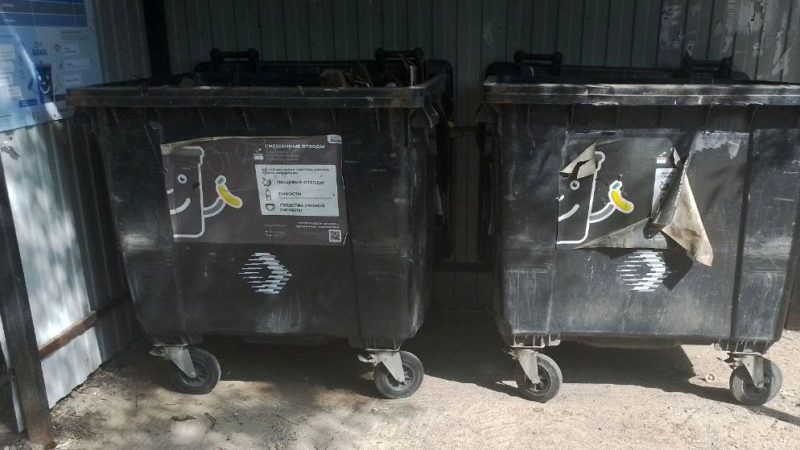 В Рузском округе подметают контейнерные площадки