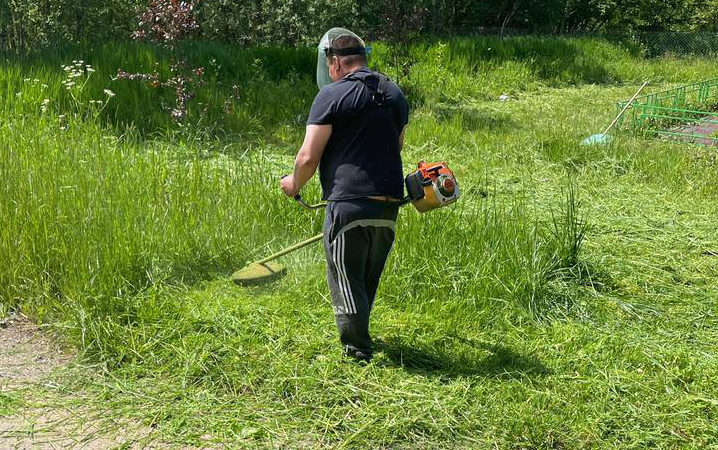 В Рузском округе косят траву