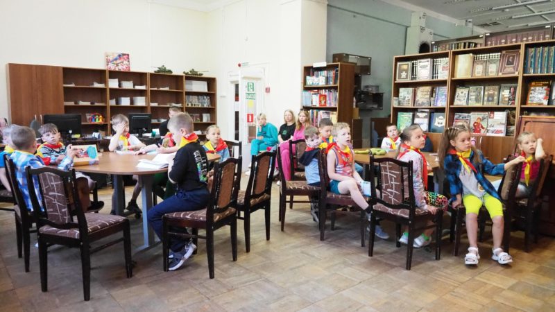 «Каникулы в Молодежке»: кулинарные навыки, познавательные программы и игры