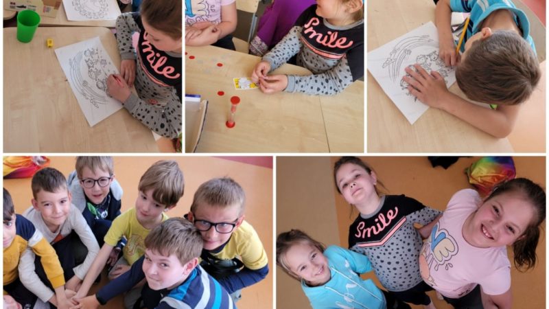 В «Искорке» играли, соревновались, репетировали сценки