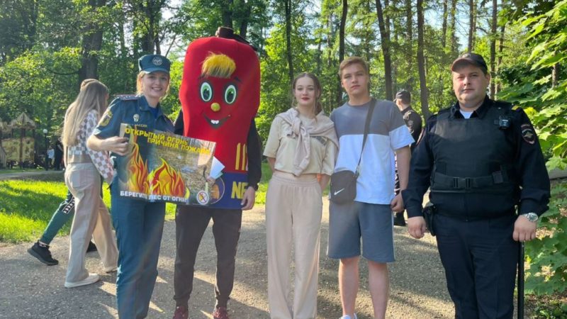 Ружанам раздавали буклеты о противопожарной безопасности