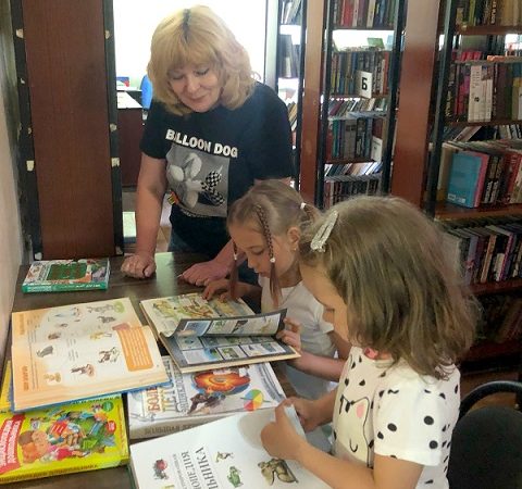 Школьники Старониколаево знания летом не теряют