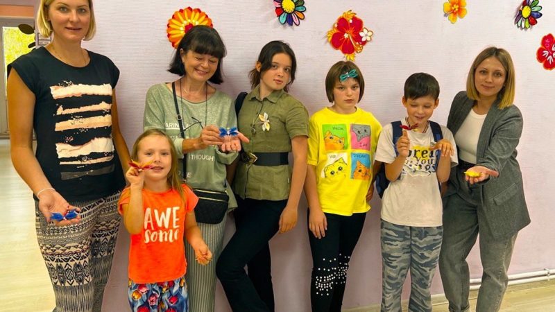 Горбовцы делали заколки из фоамирана