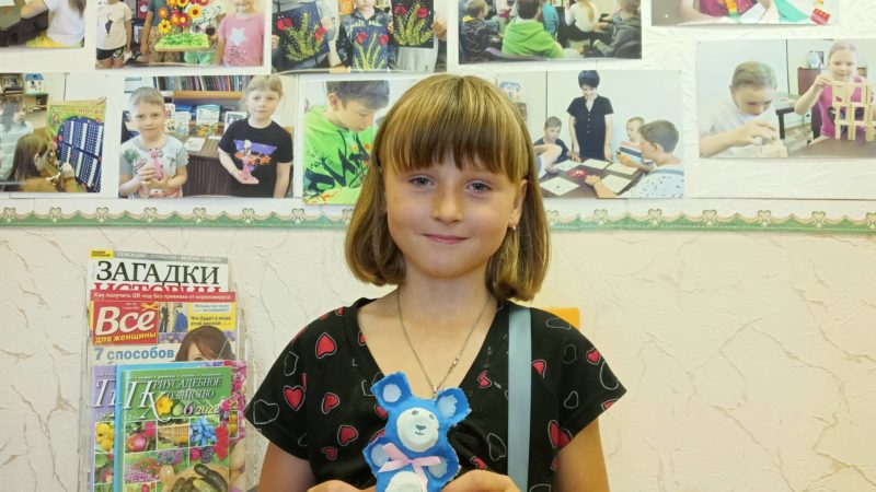 В Покровской библиотеке время проходит в творчестве