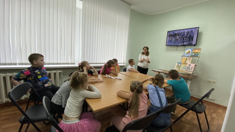 Тучковские библиотекари рассказали о северных народах