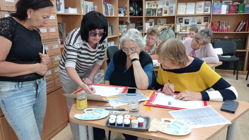 Тучковские долголеты рисовали картины