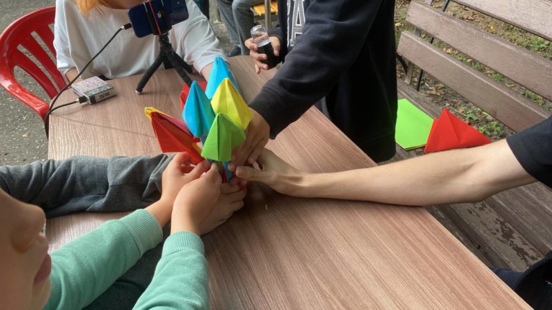На Городке занимались оригами