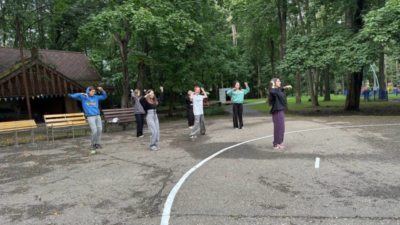 А ты умеешь танцевать хип-хоп?