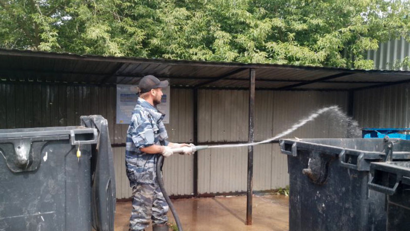 В Рузском округе приводят в порядок контейнерные площадки