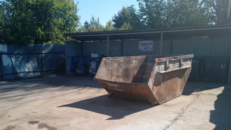 В Рузском округе содержат в чистоте контейнерные площадки