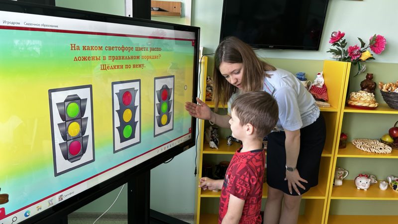 «Светофор – лучший друг» – программа для рузских дошколят