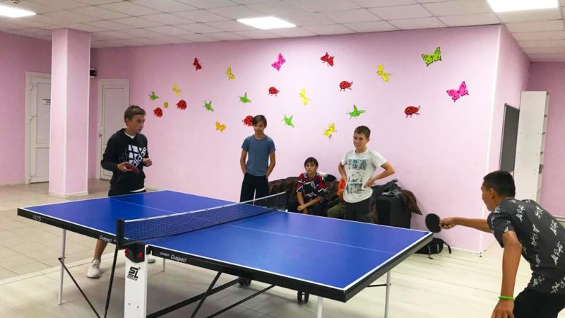 Горбовцы сражались в теннис