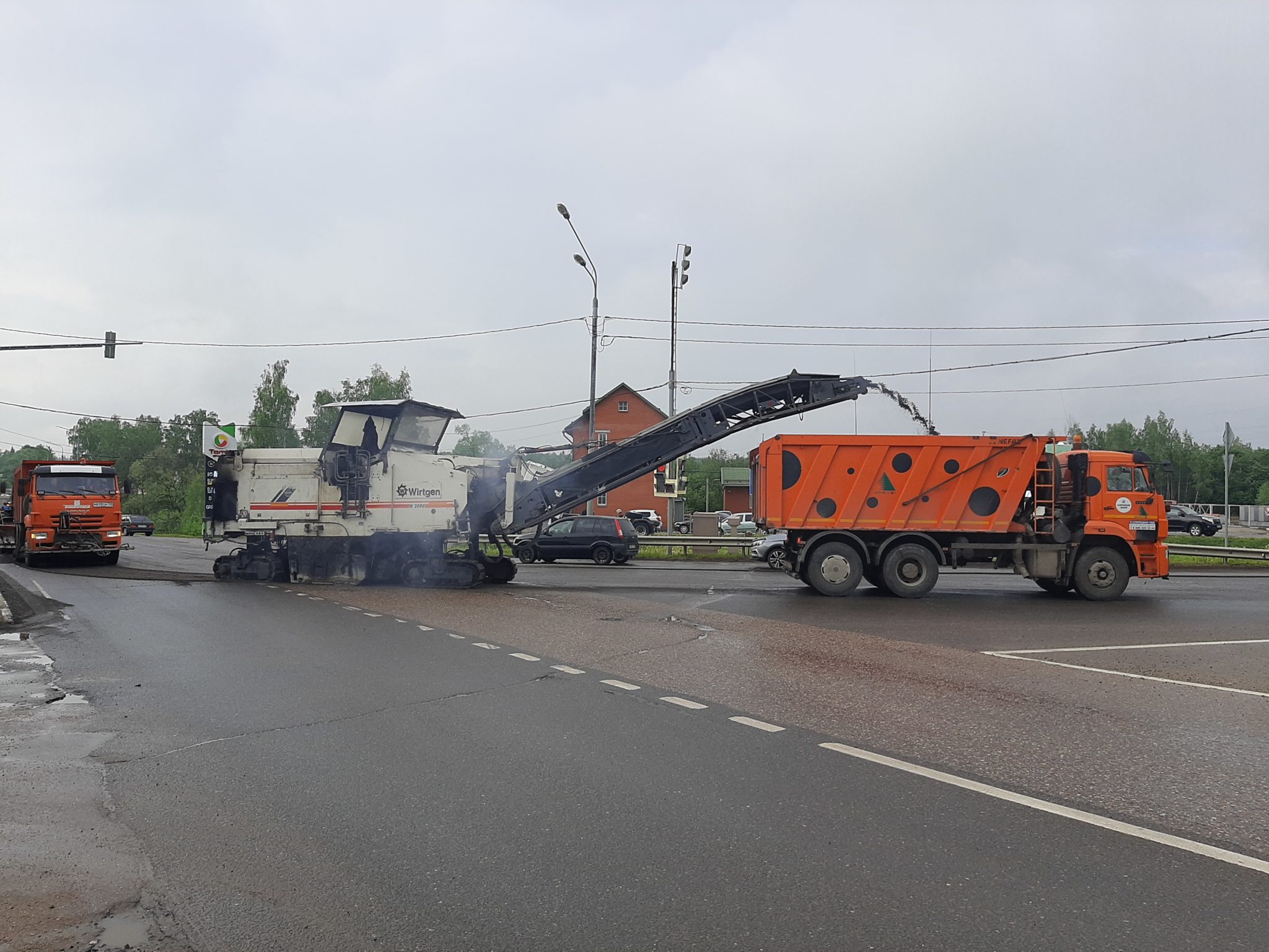 Дорожные службы обновляют 29 участков в Рузском округе