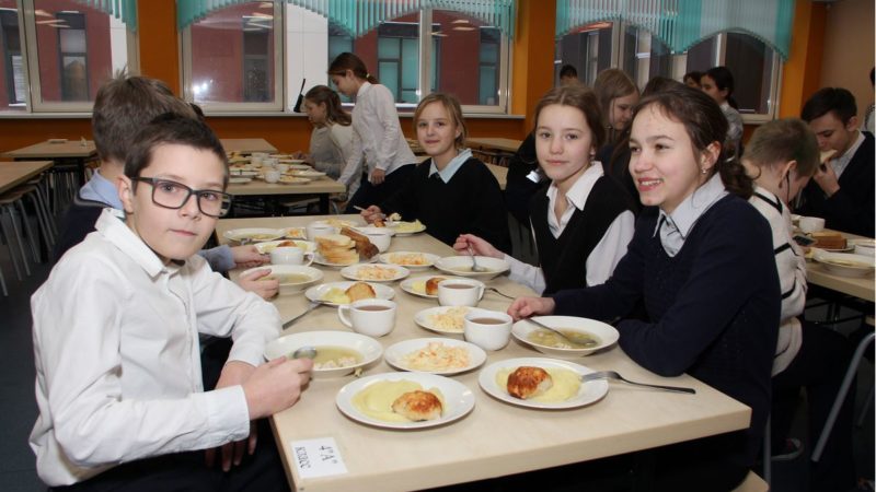 Платформа «Моя школа», обновленное меню в столовых и профильные классы – изменения с 1 сентября