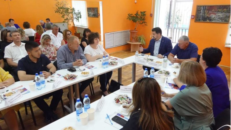 На встрече с Николаем Пархоменко активные жители Рузского округа высказали пожелания по развитию территорий