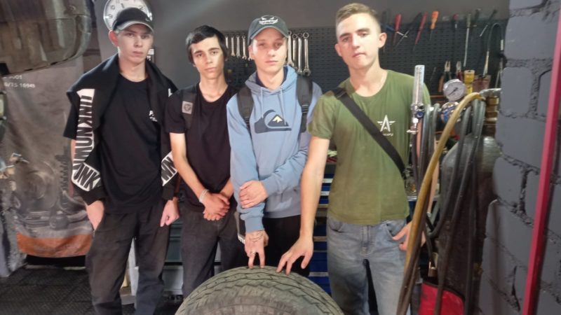 Тучковские студенты провели практическое занятие в автосервисе