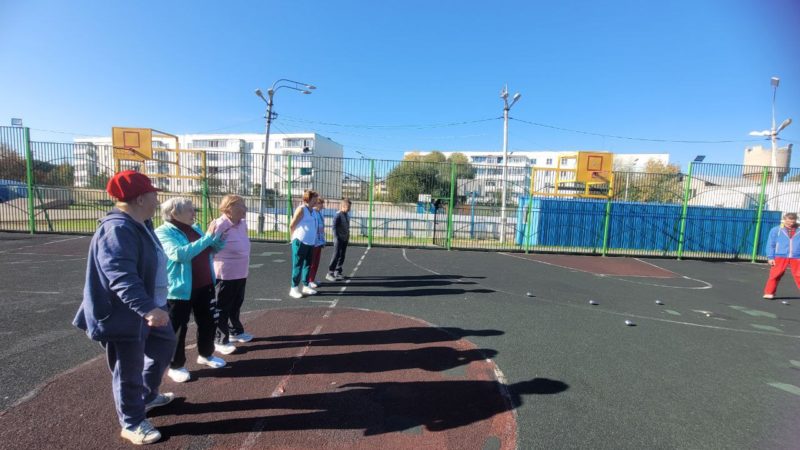 Рузские пенсионеры развивали точность и глазомер