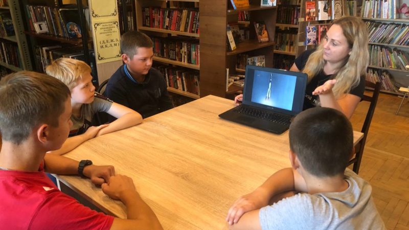 В Космодемьянской библиотеке вспоминали полет Валентины Терешковой