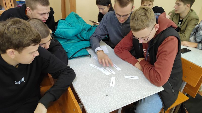 «Жизнь прекрасна – не трать ее напрасно» – беседа с тучковскими студентами